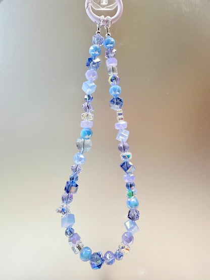 LIVE CLAIMS: Customs & Ready-Made Charms